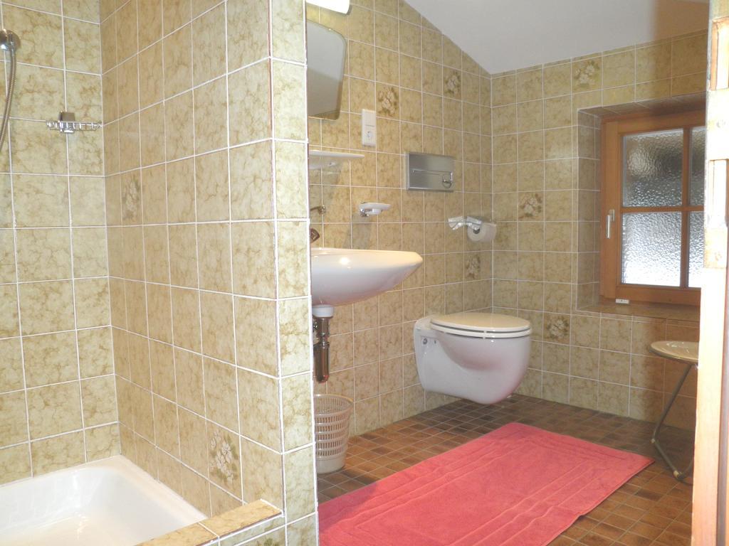 Urblhof Apartment Leutasch Phòng bức ảnh