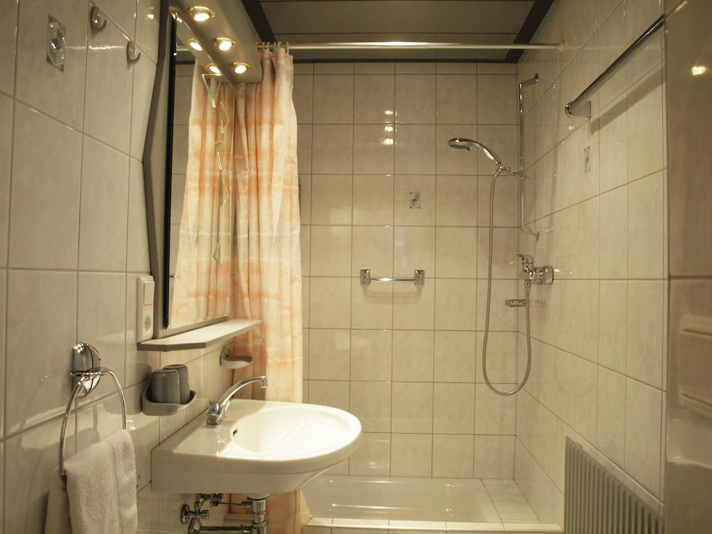 Urblhof Apartment Leutasch Phòng bức ảnh